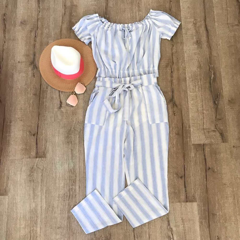 Blue striped vacation set